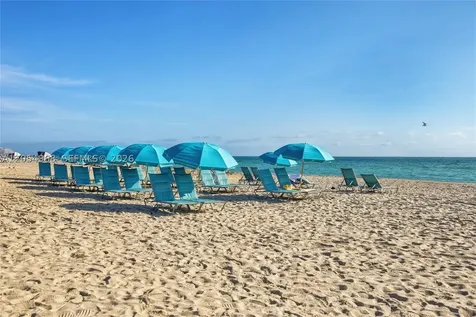 2655 Collins Avenue Miami Beach FL 33140