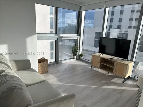 2655 Collins Avenue Miami Beach FL 33140