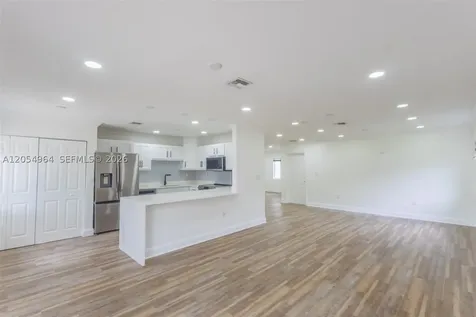 30 NW 159th Street Miami FL 33169