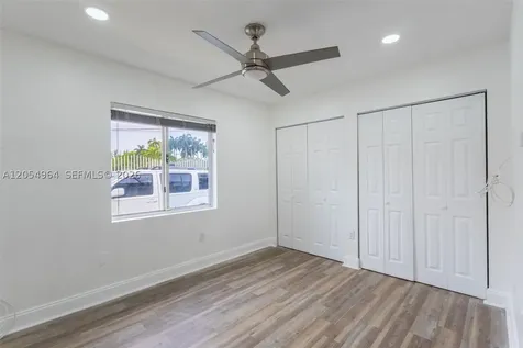 30 NW 159th Street Miami FL 33169