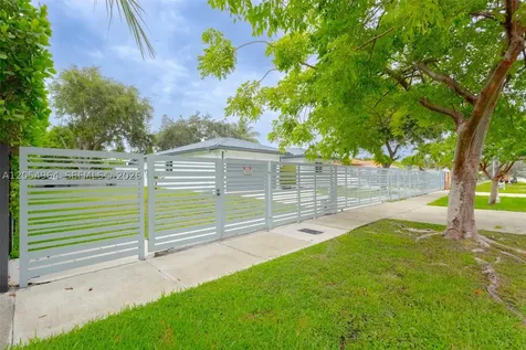 30 NW 159th Street Miami FL 33169