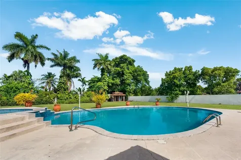2605 SW 115th Avenue Miami FL 33165
