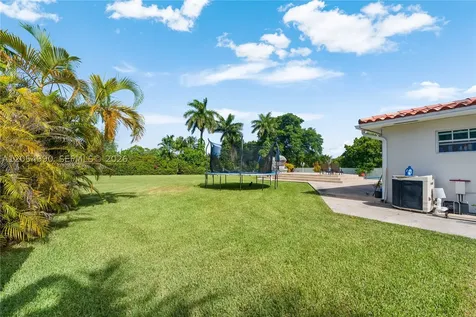 2605 SW 115th Avenue Miami FL 33165