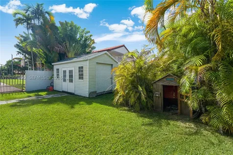 2605 SW 115th Avenue Miami FL 33165