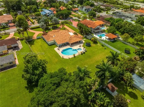 2605 SW 115th Avenue Miami FL 33165
