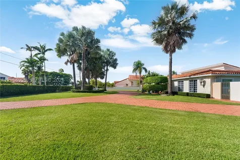 2605 SW 115th Avenue Miami FL 33165