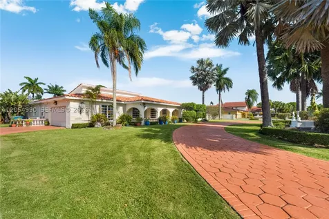 2605 SW 115th Avenue Miami FL 33165
