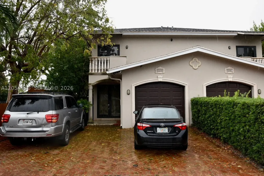 3268 SW 25th Terrace Miami FL 33133