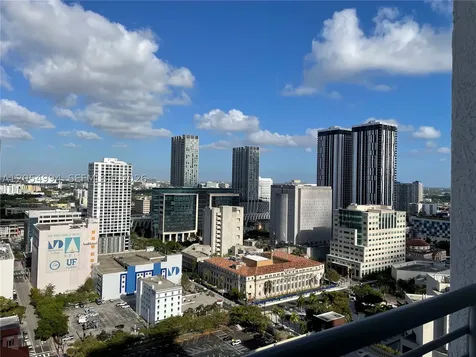 133 NE 2 Avenue Miami FL 33132
