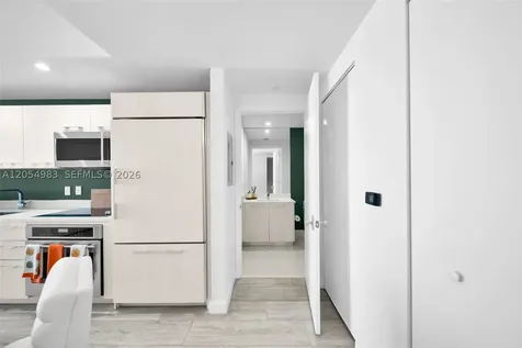 45 SW 9th Street Miami FL 33130