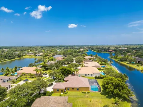 13860 SW 40th Street Davie FL 33330