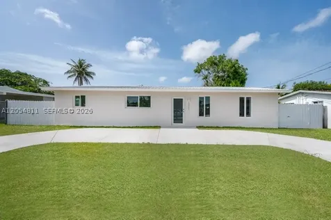10040 SW 215th Street Cutler Bay FL 33189
