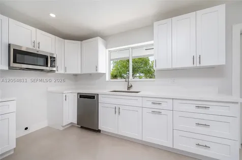 10040 SW 215th Street Cutler Bay FL 33189