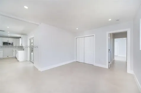 10040 SW 215th Street Cutler Bay FL 33189