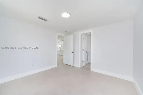 10040 SW 215th Street Cutler Bay FL 33189