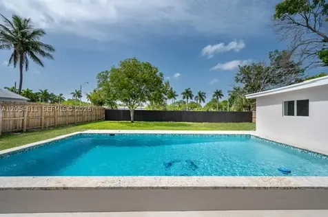 10040 SW 215th Street Cutler Bay FL 33189