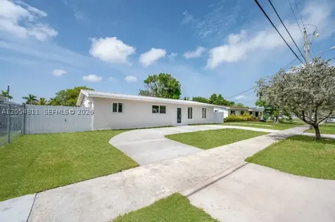 10040 SW 215th Street Cutler Bay FL 33189