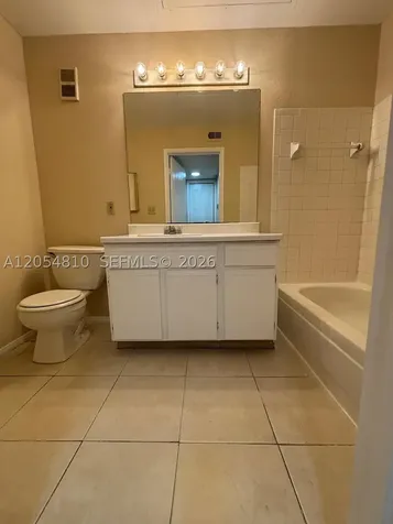 2607 NW 33rd Street Oakland Park FL 33309