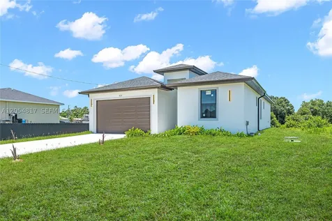 536 Rayford Lehigh Acres FL 33974