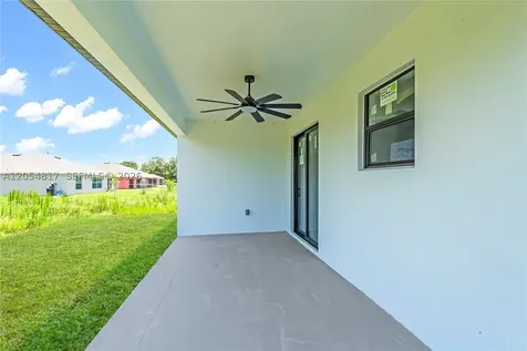 536 Rayford Lehigh Acres FL 33974