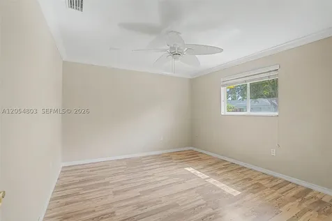 10650 SW 77th Court Pinecrest FL 33156