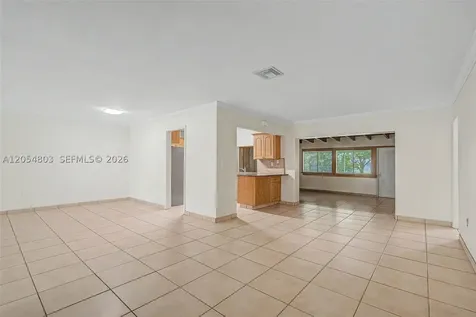 10650 SW 77th Court Pinecrest FL 33156