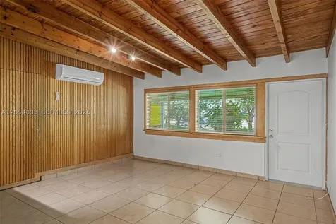 10650 SW 77th Court Pinecrest FL 33156