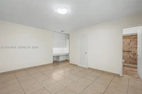 10650 SW 77th Court Pinecrest FL 33156