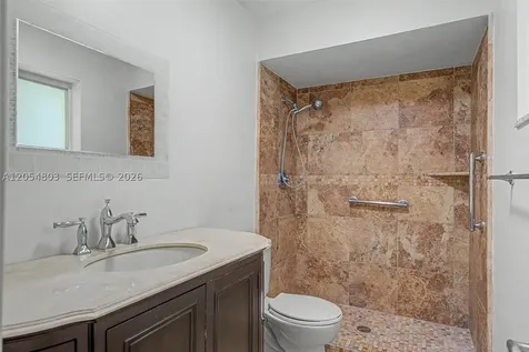 10650 SW 77th Court Pinecrest FL 33156