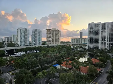 3600 Mystic Pointe Drive Aventura FL 33180