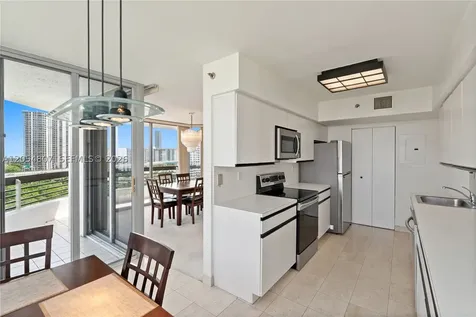 3600 Mystic Pointe Drive Aventura FL 33180
