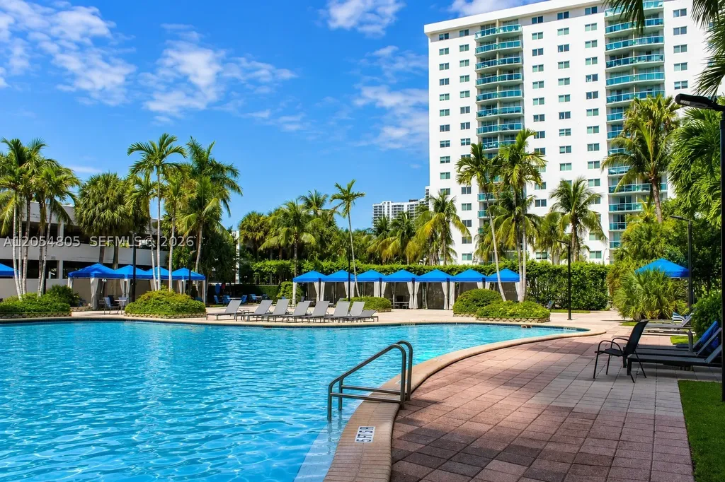 19370 Collins Avenue Sunny Isles Beach FL 33160