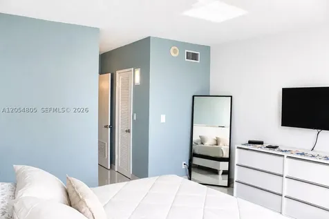 19370 Collins Avenue Sunny Isles Beach FL 33160