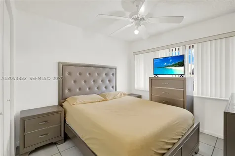 15460 SW 82nd Lane Miami FL 33193