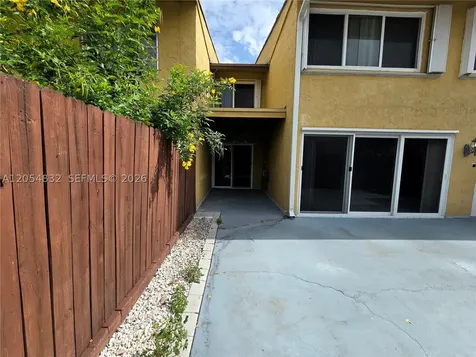 15460 SW 82nd Lane Miami FL 33193