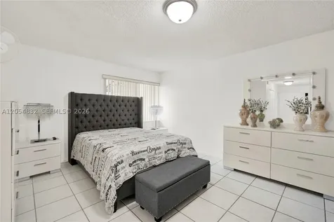 15460 SW 82nd Lane Miami FL 33193