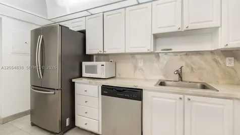 19380 Collins Avenue Sunny Isles Beach FL 33160