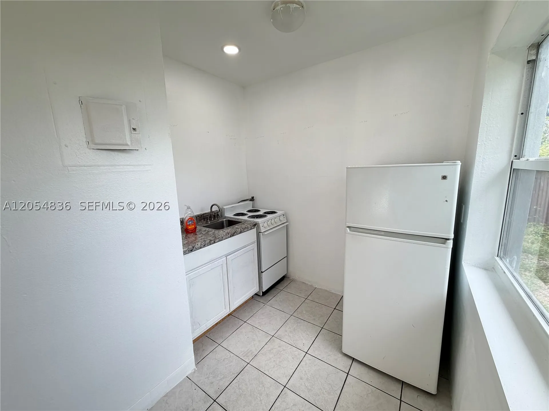 2041 S Jackson Street Hollywood FL 33020