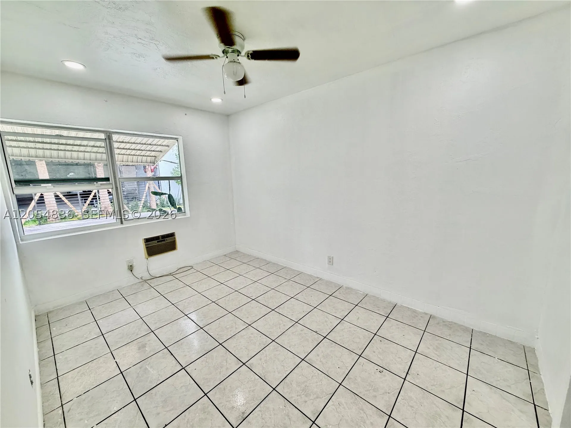 2041 S Jackson Street Hollywood FL 33020