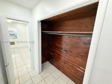 2041 S Jackson Street Hollywood FL 33020