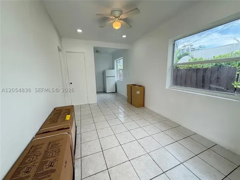 2041 S Jackson Street Hollywood FL 33020