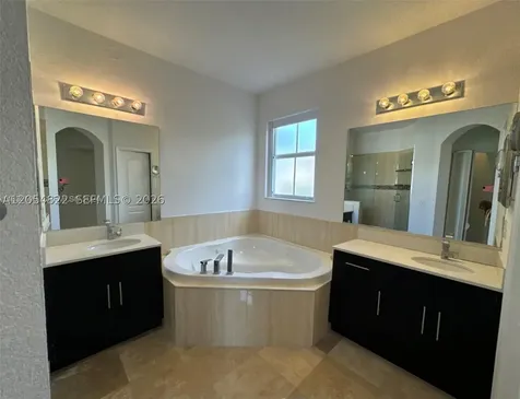 7563 NW 112th Place Doral FL 33178