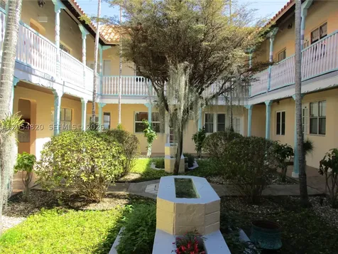 736 13 Street Miami Beach FL 33139