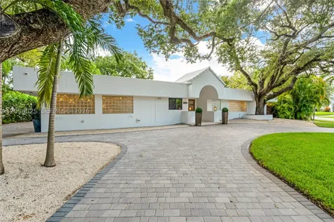 19130 NE 21st Avenue North Miami Beach FL 33179
