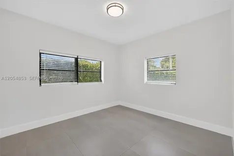 17150 NE 18th Avenue North Miami Beach FL 33162