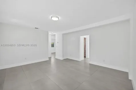 17150 NE 18th Avenue North Miami Beach FL 33162