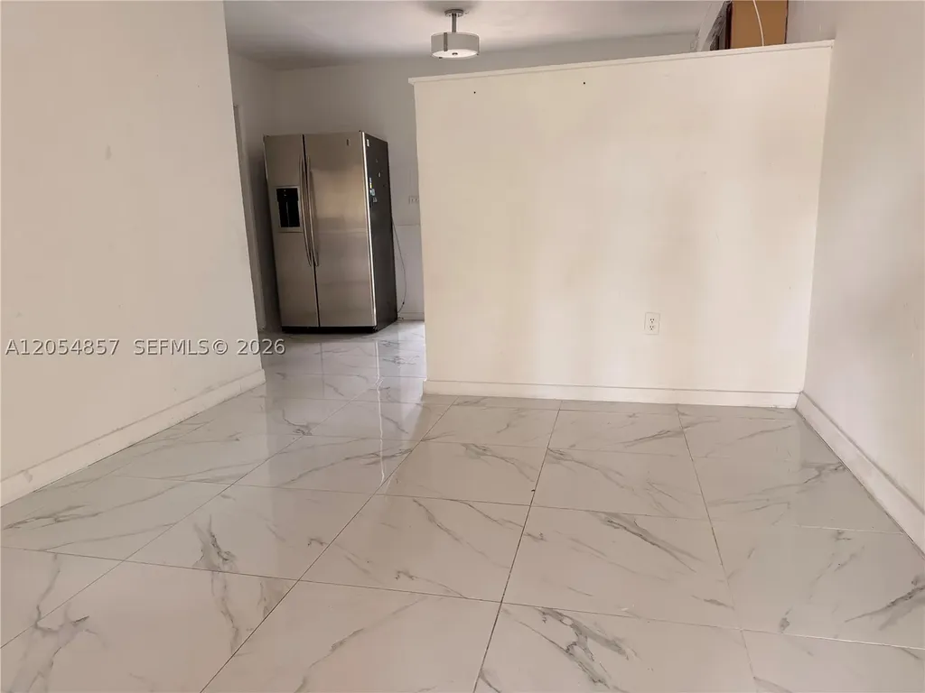 2123 NW 93rd Street Miami FL 33147