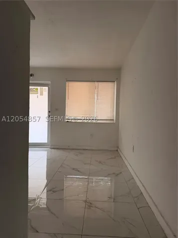 2123 NW 93rd Street Miami FL 33147