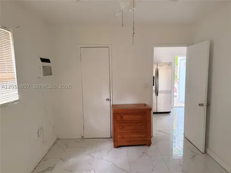 2123 NW 93rd Street Miami FL 33147