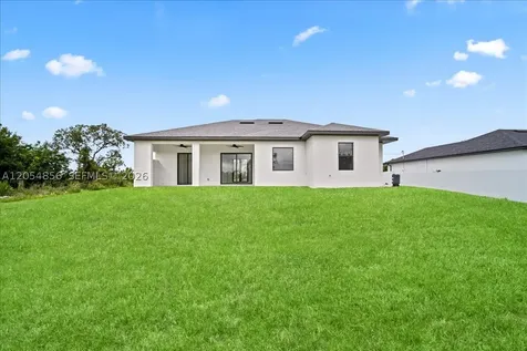 3371 Meadow Road Lehigh Acres FL 33974